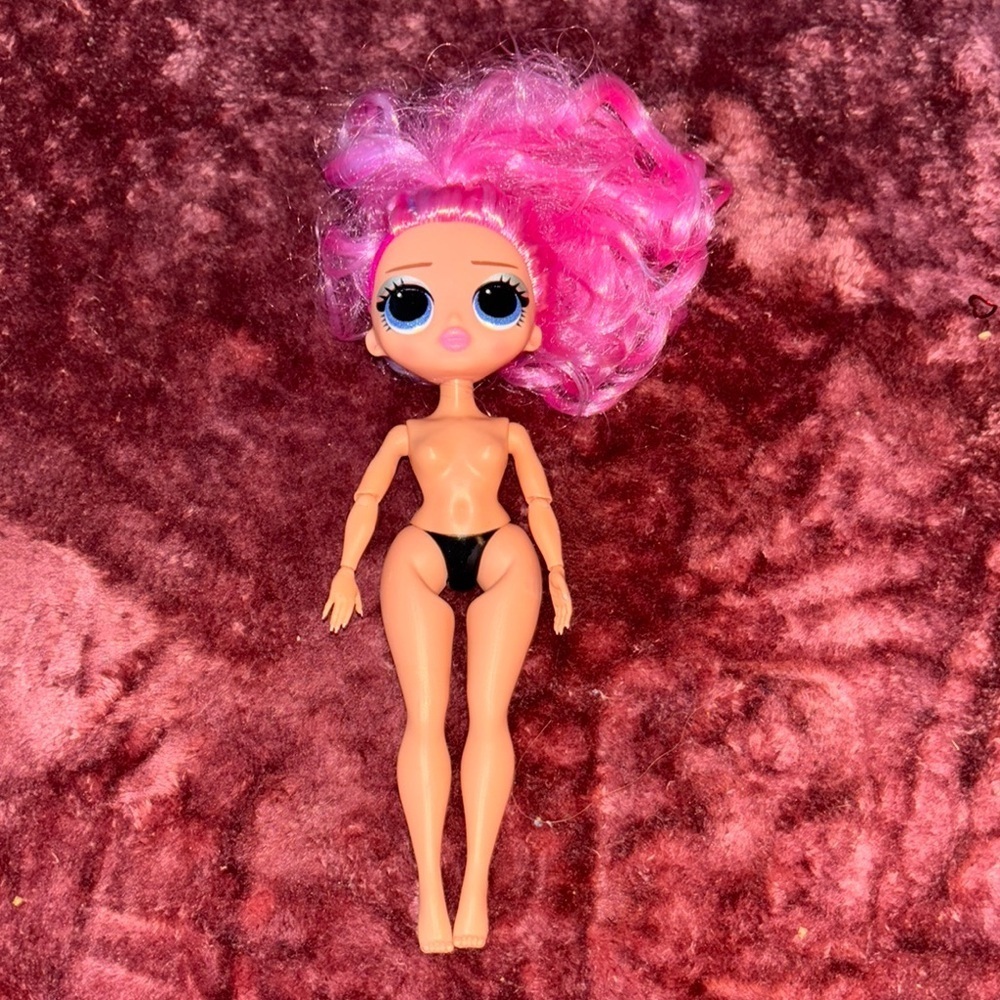 LOL Surprise OMG Fashion Show Mega Runway  Limited Edition